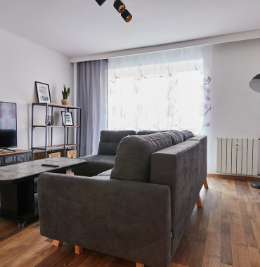 Pekný 2izb byt kúsok od centra, OC NIVY, Apollo BBC, Turčianska ul. Ružinov
