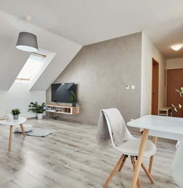Priestranný 2 izbový byt 58,44 m2 s parkovacím státím, Biely Kostol, Potočná ulica